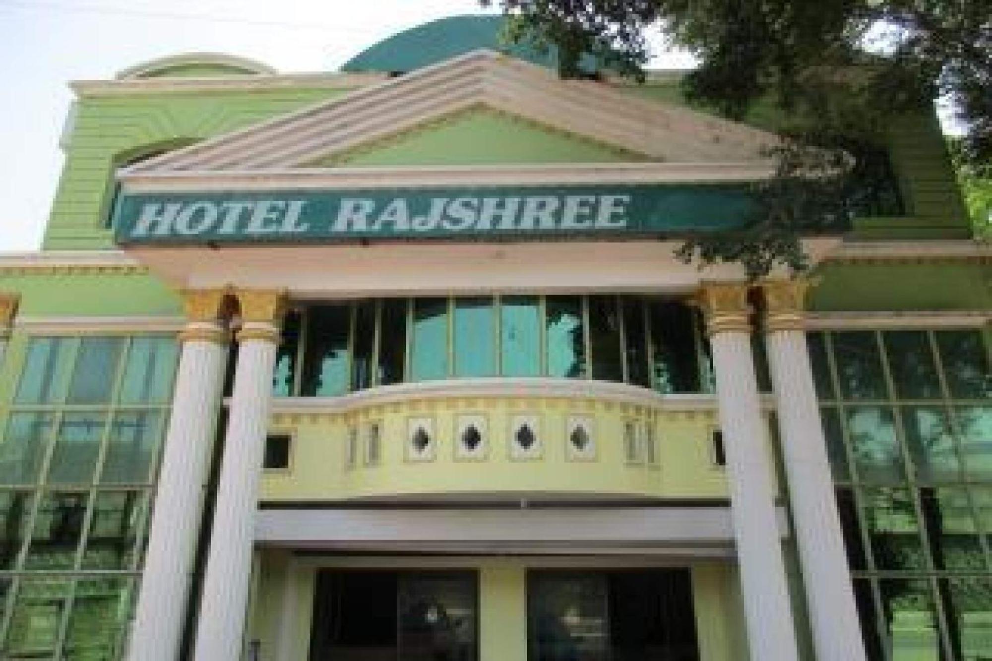 Oyo Hotel Rajshree Akolia Dış mekan fotoğraf